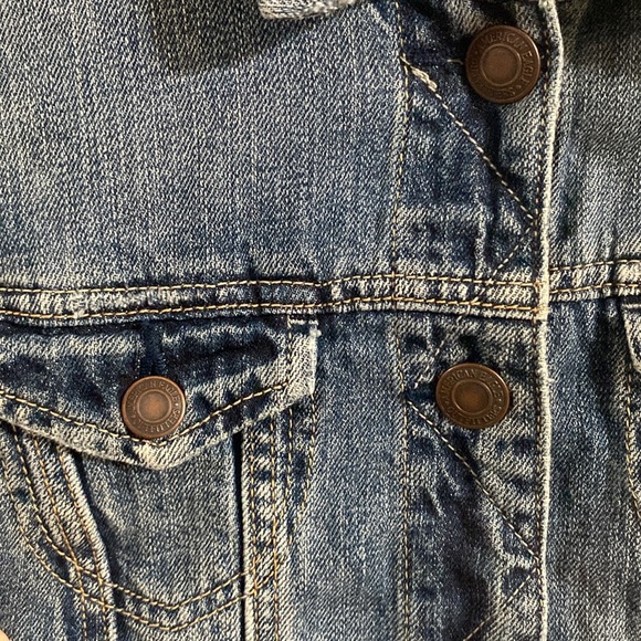 AE Cropped Denim Jacket - Picture 5 of 11